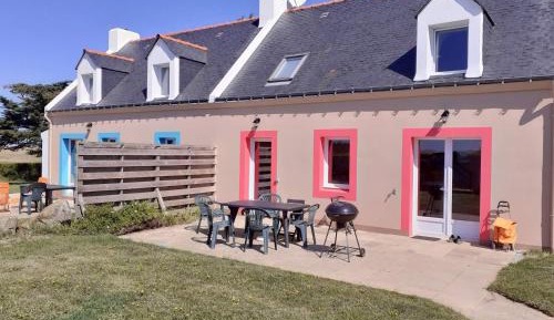 Holiday Home (7 Adults)