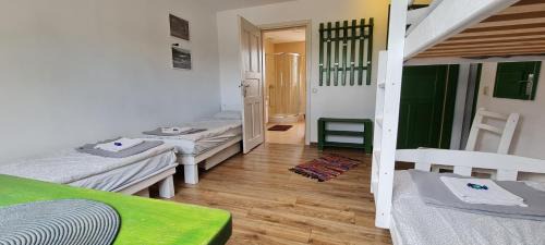 Economy Quadruple Room