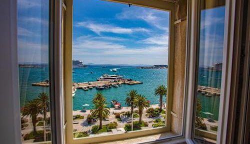 Deluxe Double Room with Sea View