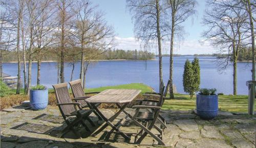 Two-Bedroom Holiday Home