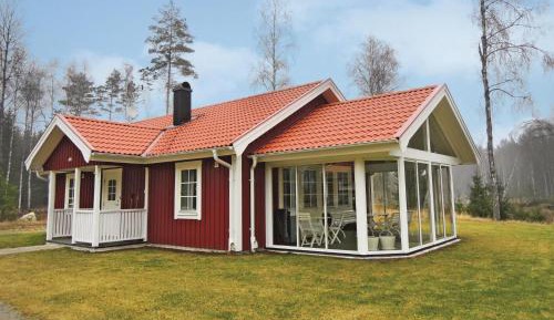 Two-Bedroom Holiday Home