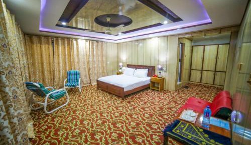 Double Room with Mountain View