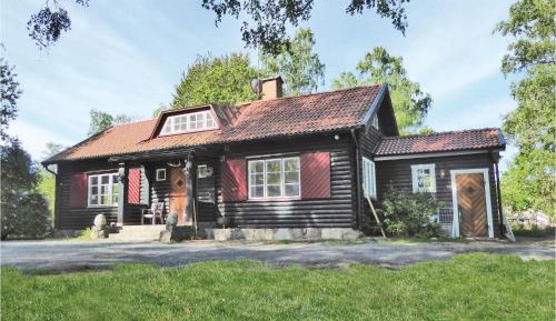 Four-Bedroom Holiday Home