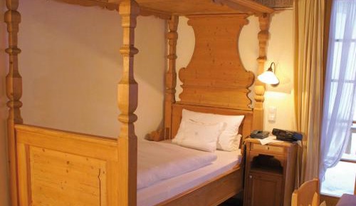 Single Room with Terrace