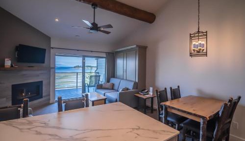One-Bedroom Suite with Ocean View
