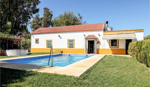 Three-Bedroom Holiday Home 