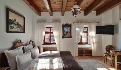 Superior King Room