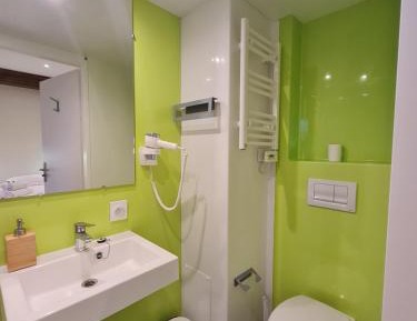 Double or Twin Room with Private Bathroom