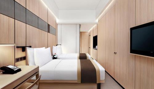 Deluxe High Floor Twin Room