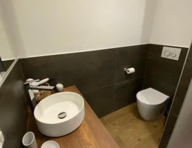 Twin Room with Private Bathroom