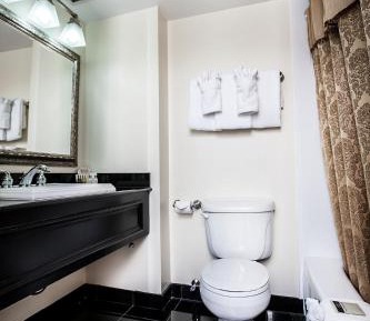 Superior King Room with Fireplace