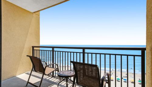 One-Bedroom Suite - Ocean Front 