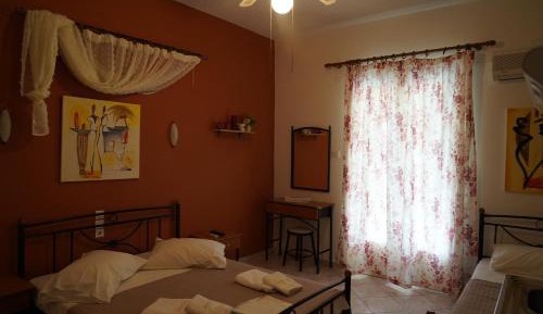 Standard Double or Twin Room with Garden View