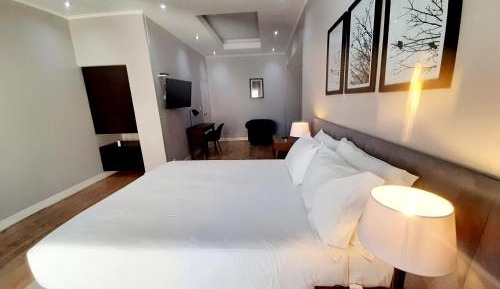 Superior Queen Room