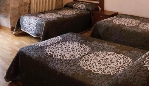 Triple Room with Private Bathroom