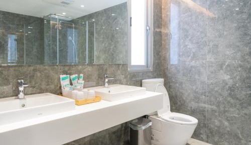 Quadruple Room with Bath