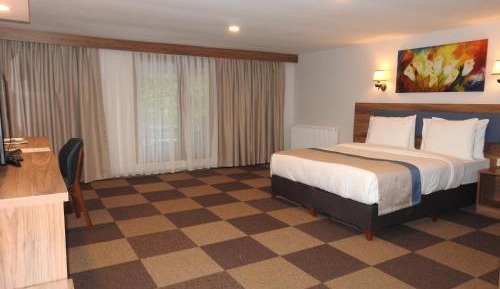 Triple Room with Garden View