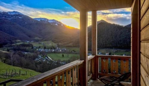 King Room with Mountain View
