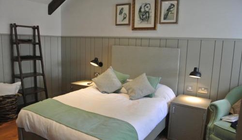 Super Deluxe King Room