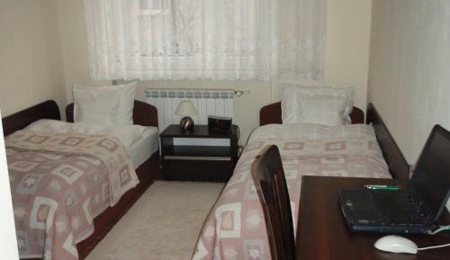 Deluxe Apartment (2 Adults)