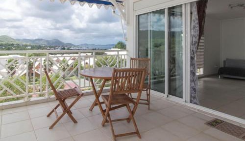 Studio Apartment with Sea View
