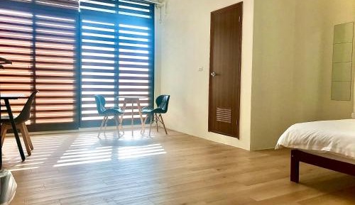 Deluxe Double Room with Shower