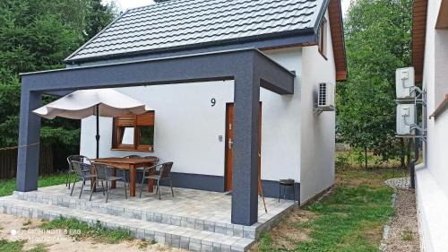 One-Bedroom House