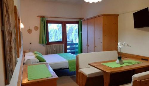 Studio with Balcony