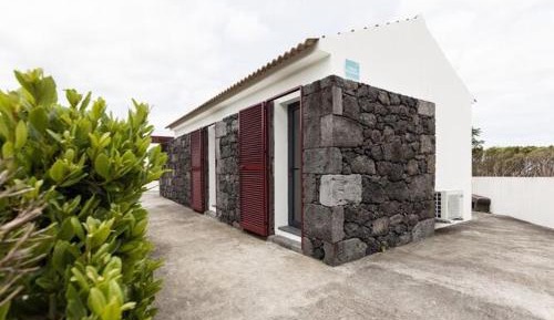One-Bedroom Holiday Home
