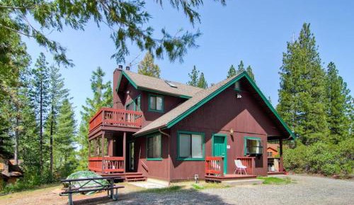 Two-Bedroom Holiday Home
