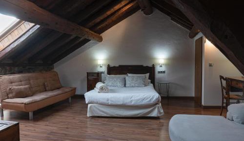 Six-Bedroom House