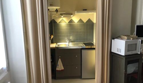 Double or Twin Room with Private Bathroom