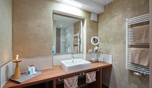 Deluxe Double Room without Air Conditioning