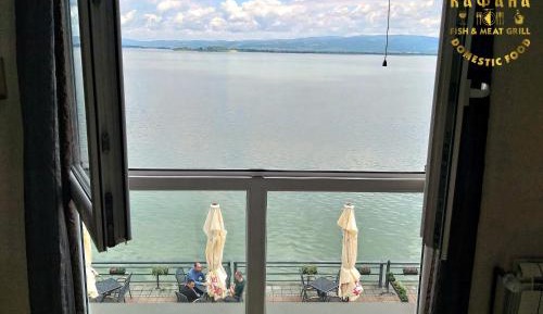 Family Room with Lake View