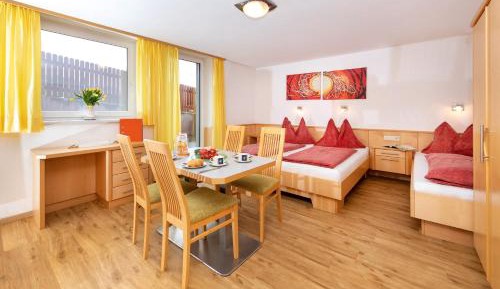 Studio Apartment