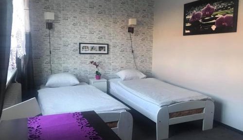Twin Room with Bathroom