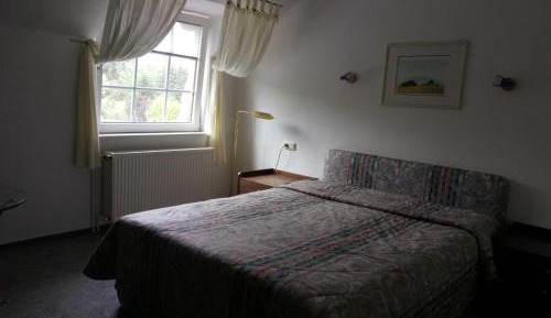 Double or Twin Room with Private Bathroom