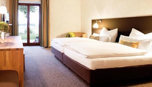 Large Double Room