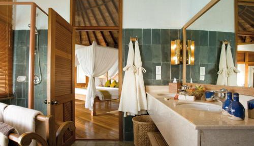 Lagoon Villa
