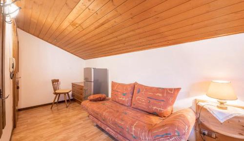 Superior One-Bedroom Apartment with Balcony