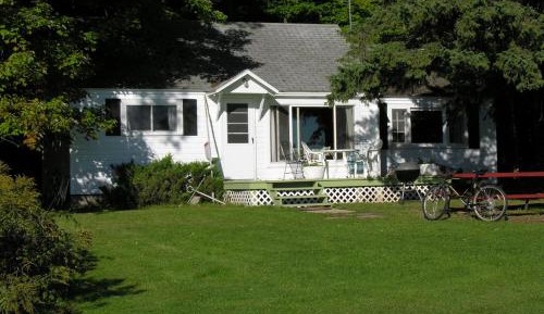 One-Bedroom Cottage