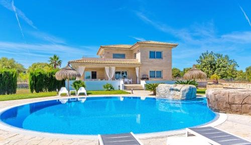 Villa with Sea View