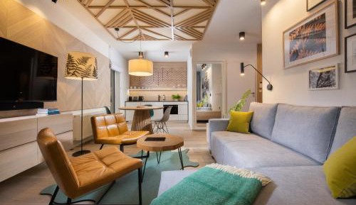 Deluxe Apartment