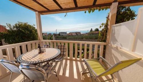 Standard Apartment with Terrace and Sea View