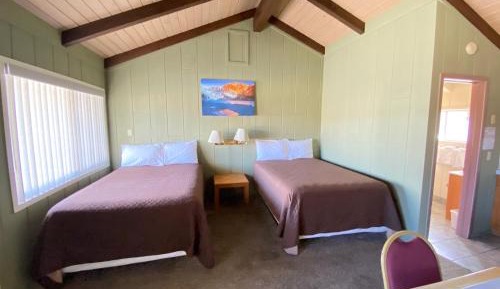 Deluxe Family Room