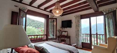 Double Room with Mountain View