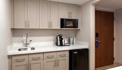 One-Bedroom Suite