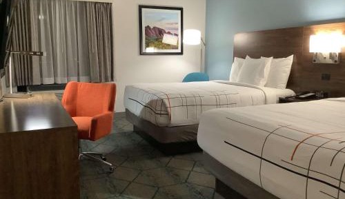 Queen Room with Two Queen Beds - Non-Smoking