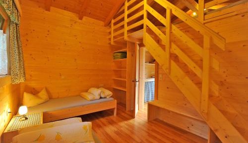 Superior Cottage