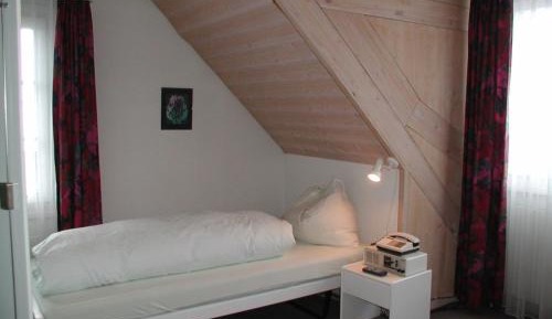 Standard Single Room